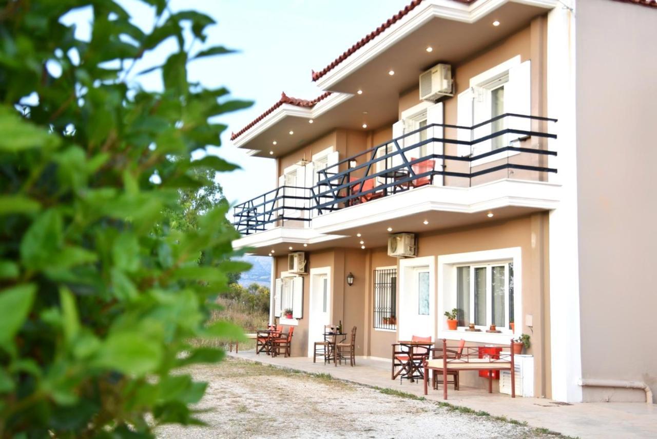 Anemomylos Apartments 릭수리 외부 사진
