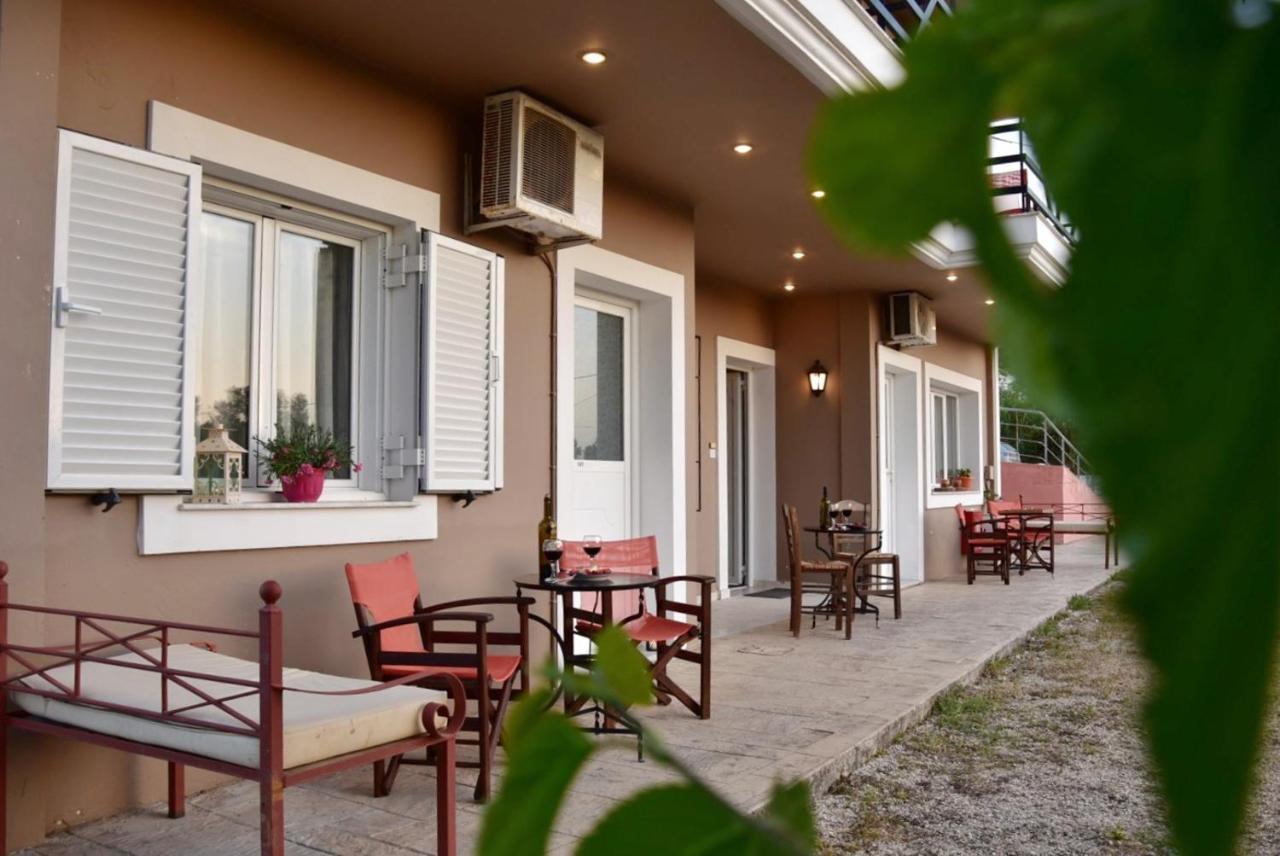 Anemomylos Apartments 릭수리 외부 사진