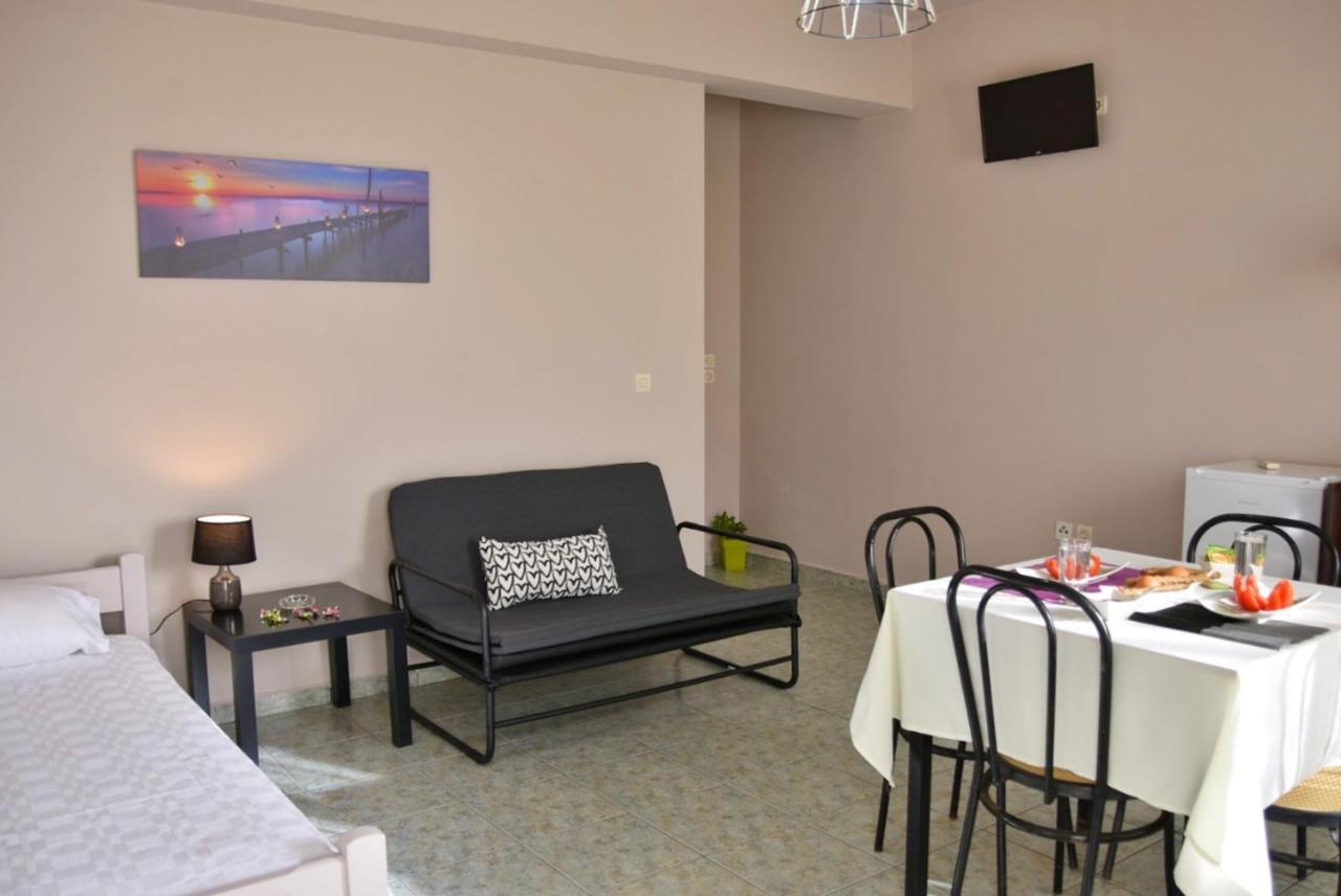Anemomylos Apartments 릭수리 외부 사진