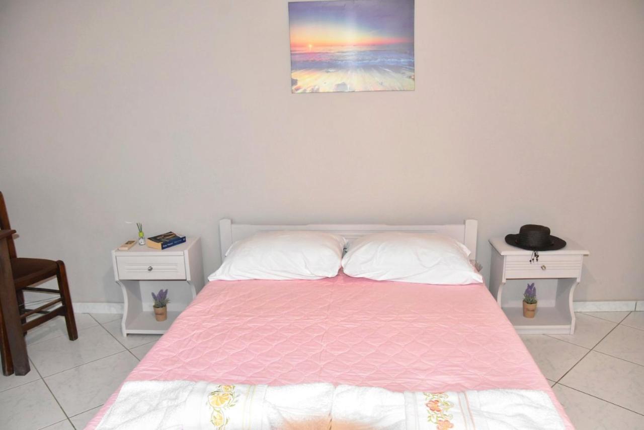 Anemomylos Apartments 릭수리 외부 사진